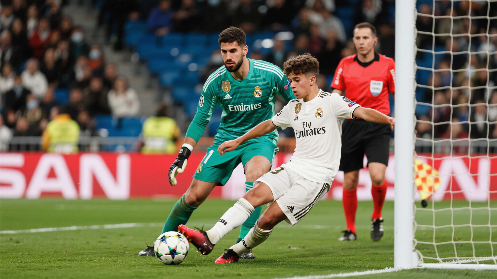 本轮比赛，皇马在激烈对抗中陷入劣势，一名刚升入一线